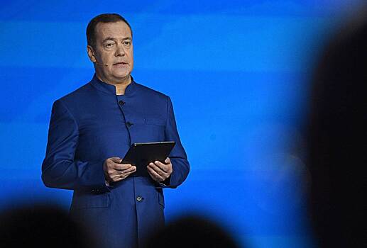 Медведев оценил возможность переговоров с нынешними украинскими властями