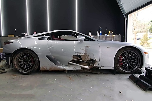 На восстановление разбитого Lexus LFA у владельца уйдет 500 000 долларов