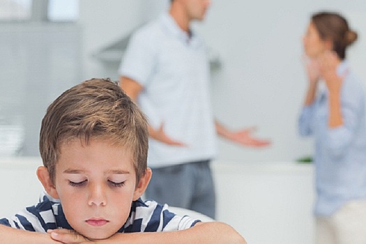 Дети нервных родителей склонны к несуицидальным самоповреждениям