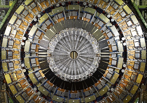 Предложена улучшенная модель калибровки светимости Большого адронного коллайдера