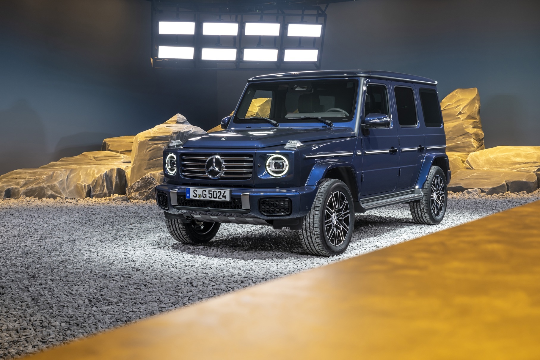 Представлен обновленный Mercedes-Benz G-Class1