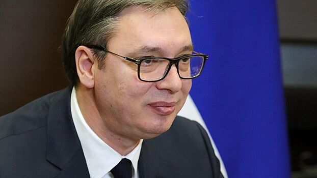 Президент Сербии предупредил граждан о тяжелых временах