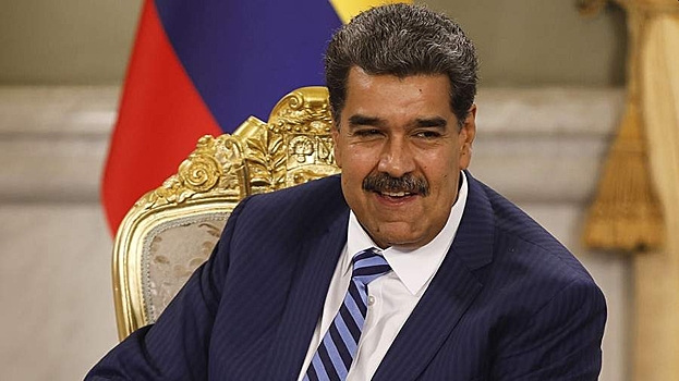 Мадуро поздравил Путина с победой на выборах