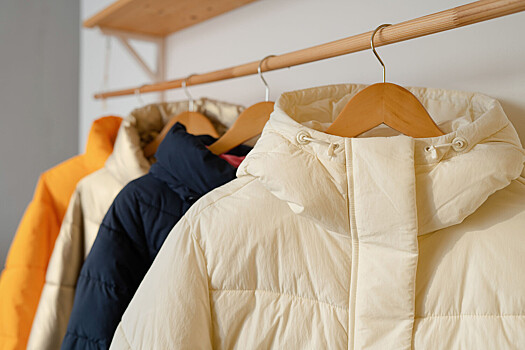 Продуктолог: зимние куртки важно стирать в конце сезона