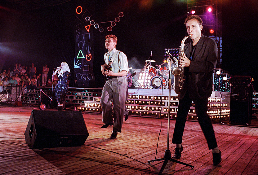 Выступает группа "Браво", 1988 год