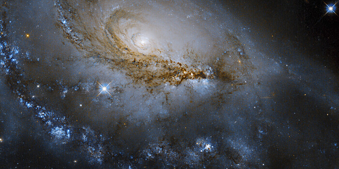 Телескоп «Джеймс Уэбб» нашел старейшую во Вселенной мертвую галактику