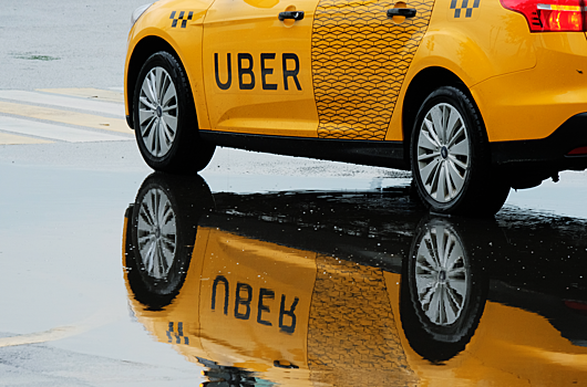 Uber обязали выплатить таксистам почти 200 миллионов долларов