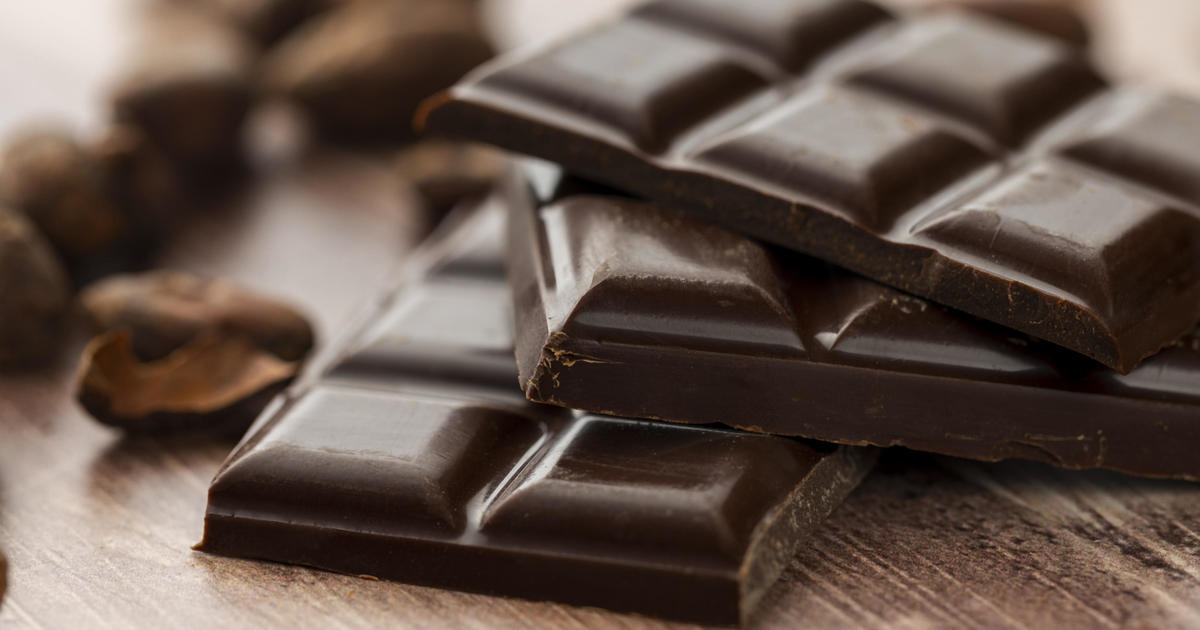 Ученые выяснили, какой шоколад полезнее всего для кишечника1