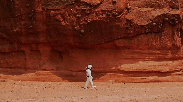 Ученые выяснили, за какое время человек сможет обойти Марс