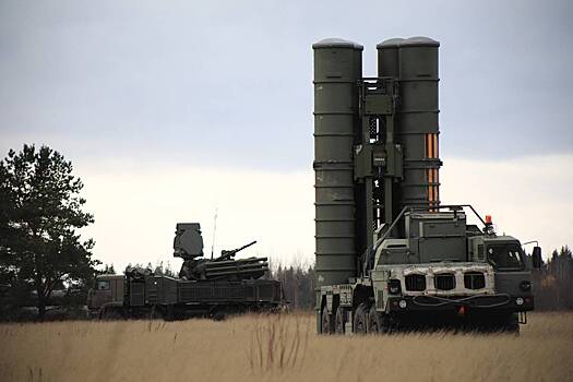 Украинскую ракету С-200 сбили над российским регионом