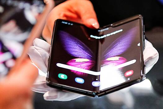 В складных смартфонах Samsung обнаружили заводской дефект