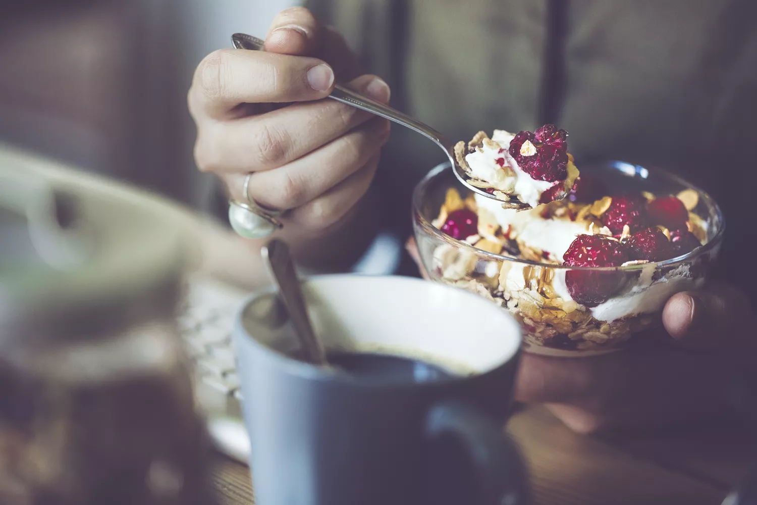 Врачи объяснили, помогает ли йогурт снизить риск возникновения диабета1