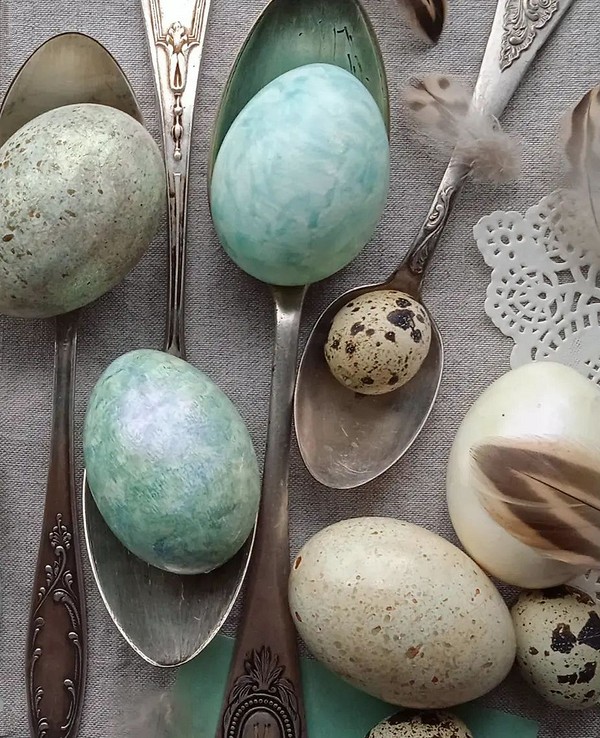 9 классных и простых способов украсить яйца к Пасхе4