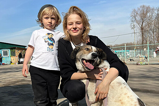 Актриса Саша Бортич опубликовала редкие фото с сыном