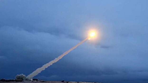 Иран запустил гиперзвуковые ракеты в дополнение к первой атаке