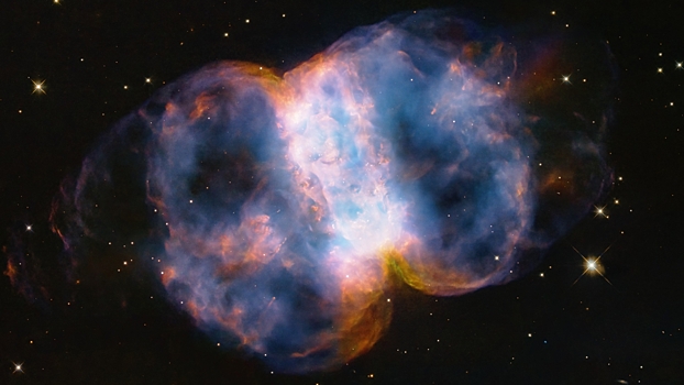 Астрономы сделали снимок туманности Маленькая Гантель