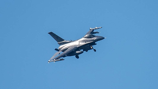 Бельгия назвала срок отправки Украине истребителей F-16