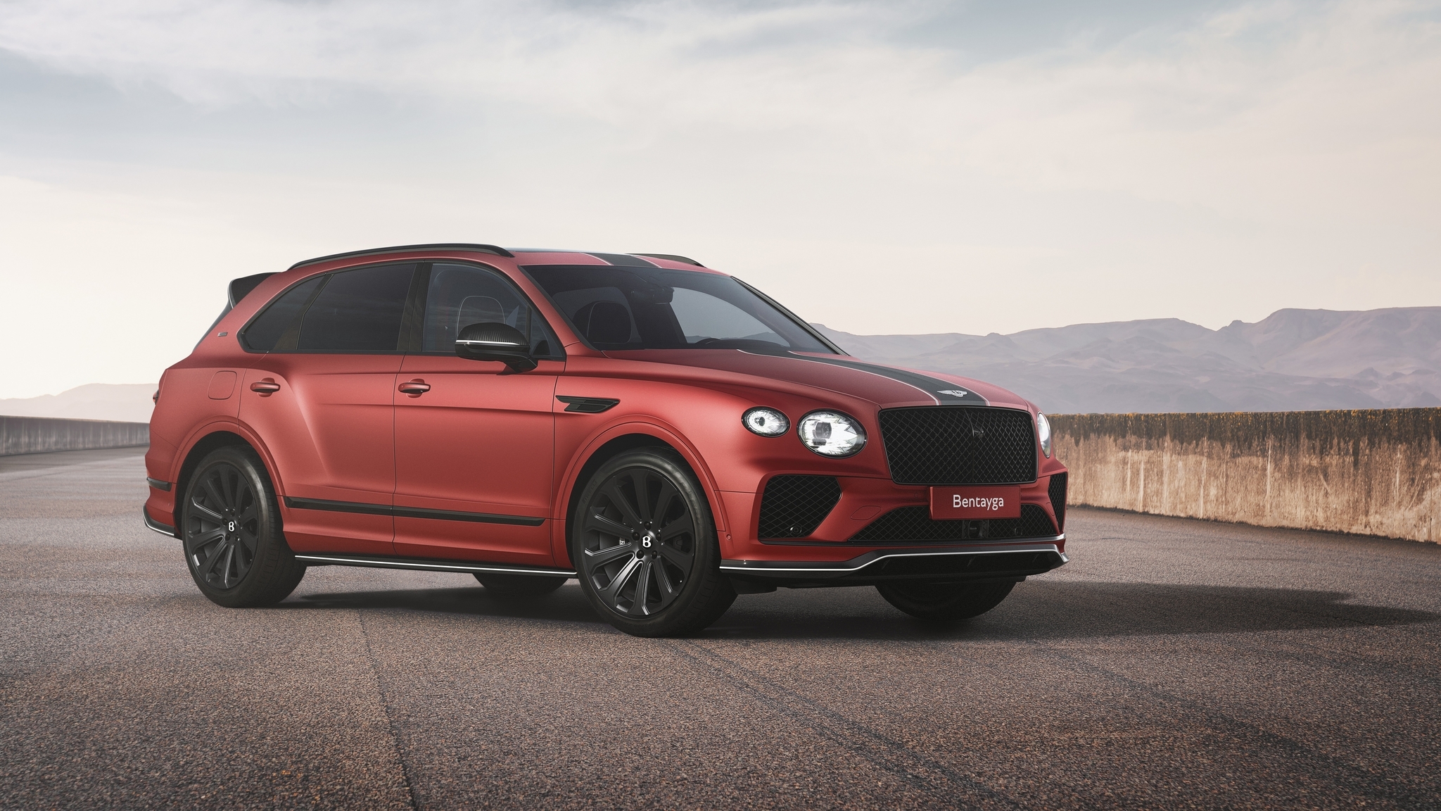 Bentley сделала особую Bentayga с карбоновыми колёсами1