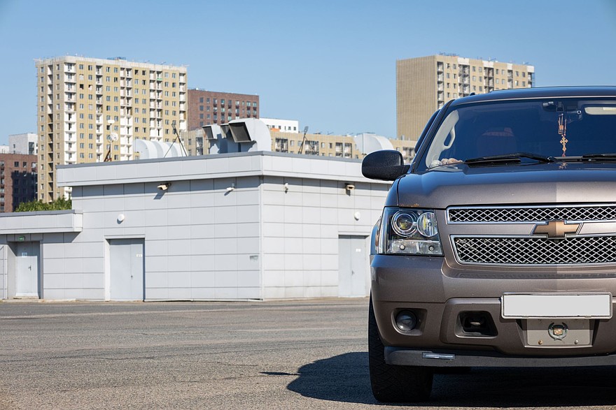 Chevrolet Tahoe III (GMT920) с пробегом: сложнейшие передние крылья и нежный номер рамы9