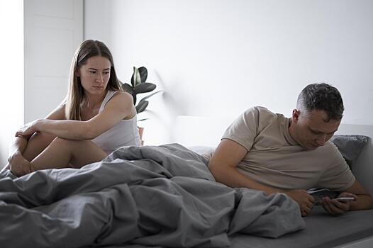 Что делать, если у пары не совпадают желания в постели? Врач дал инструкцию