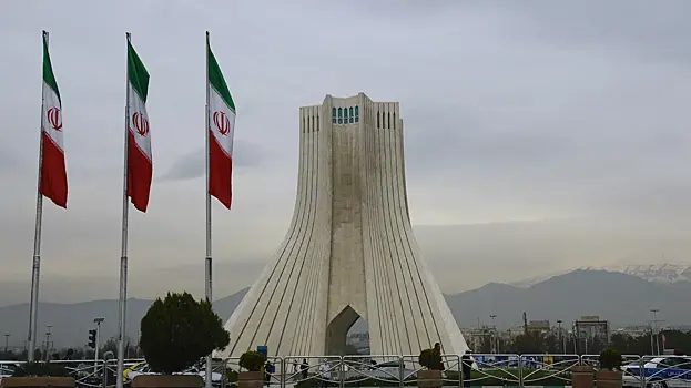 Американские системы ПВО перехватили несколько иранских дронов