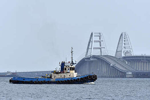 Движение автотранспорта по Крымскому мосту было восстановлено