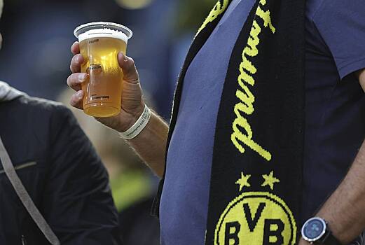 Глава РФС назвал главное препятствие для возвращения пива на стадионы