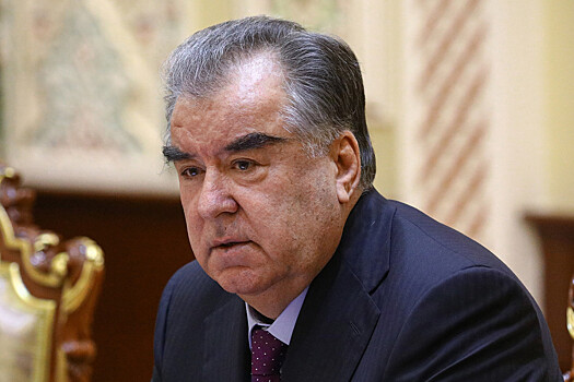 Глава Таджикистана Рахмон: воспитание детей не должно пятнать честь таджиков