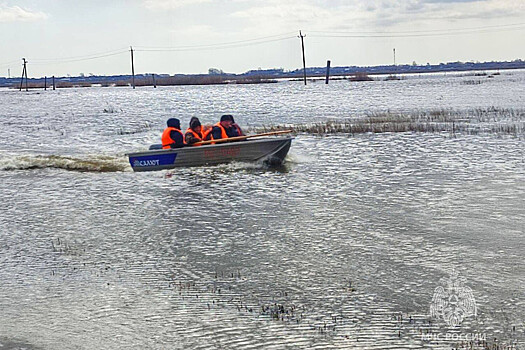 В Кургане продолжает прибывать вода