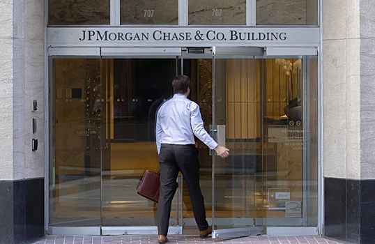 JPMorgan запретили судиться с ВТБ за пределами России
