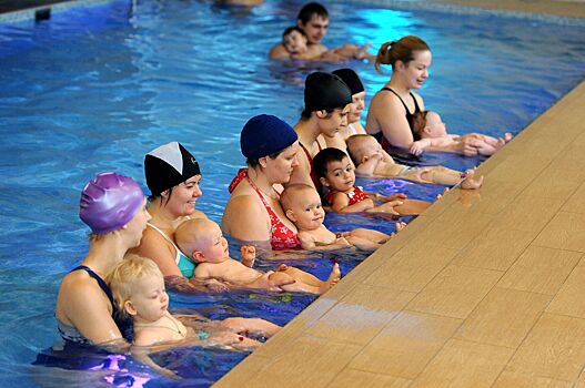 Почему детям с аутизмом необходимо ходить в бассейн