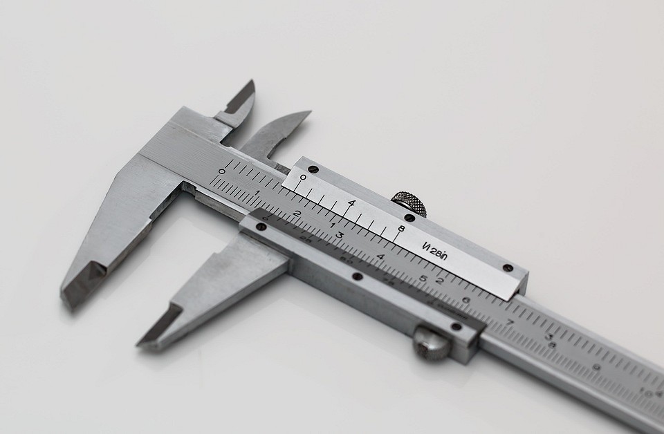 Как пользоваться штангенциркулем правильно: измеряем резьбу и другие детали8