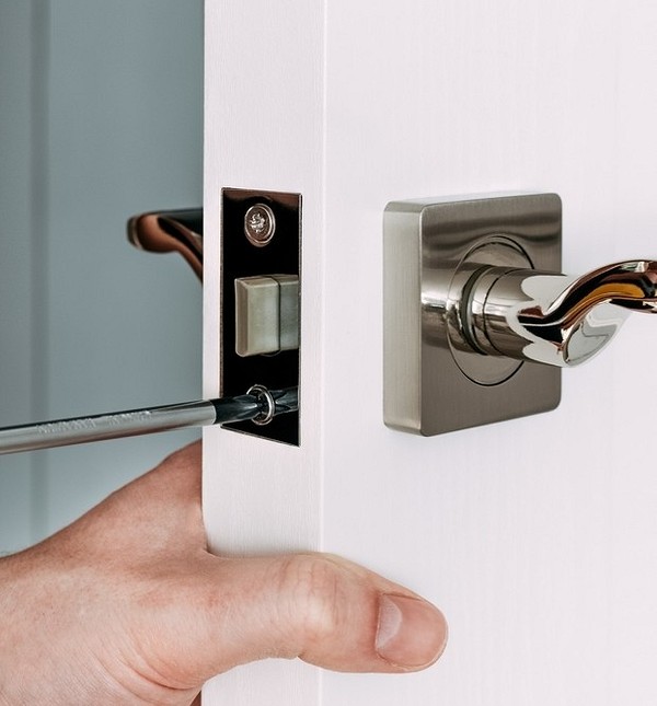 Как установить межкомнатные двери своими руками: пошаговая инструкция для правильной установки9