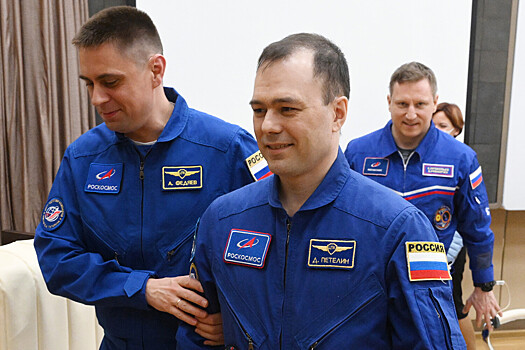 Космонавты Петелин и Федяев получили звание Героев России