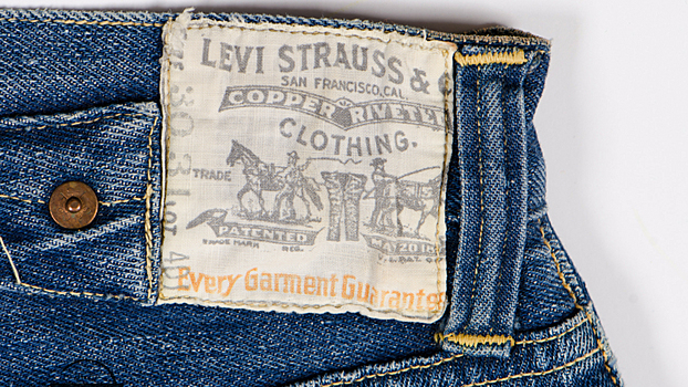 Levi's выпустил в продажу копию первых в мире синих женских джинсов