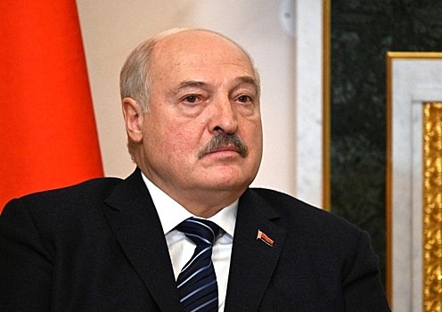 Лукашенко оценил необходимость в «санитарной зоне» вдоль границы с Украиной