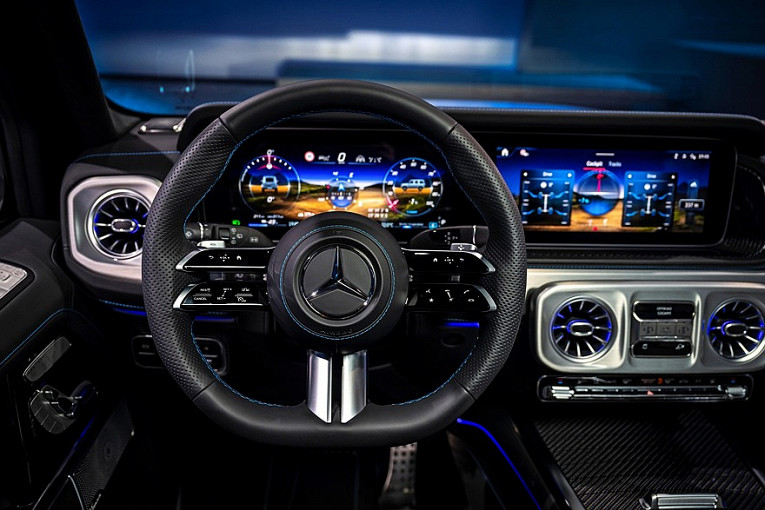 Mercedes-Benz G 580 with EQ Technology: 4 электромотора и виртуальные блокировки8
