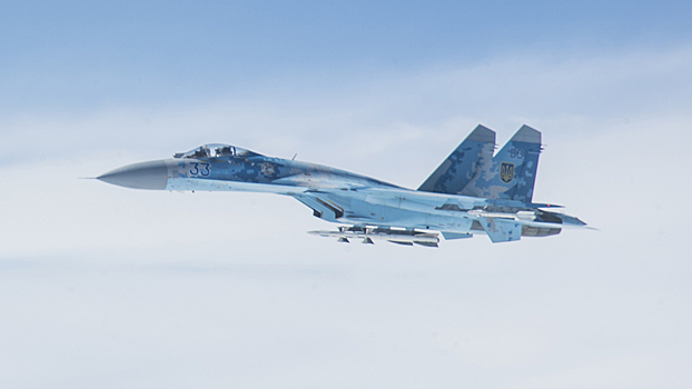 Минобороны заявило о поражении украинского Су-27 в ДНР