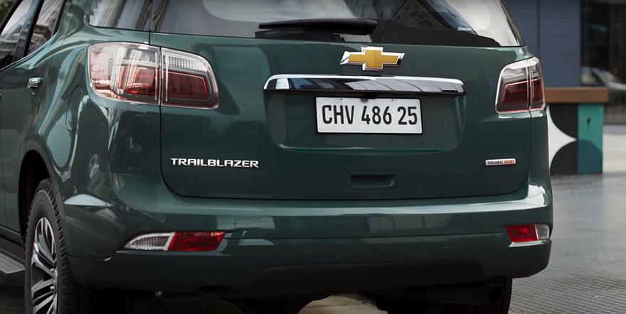 Обновлённый внедорожник Chevrolet Trailblazer показался на видео0