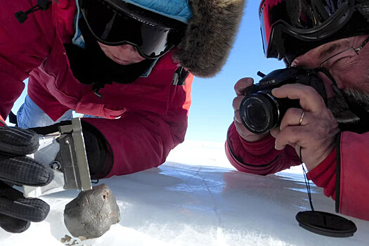 В Антарктиде каждый год пропадают тысячи ценных метеоритов