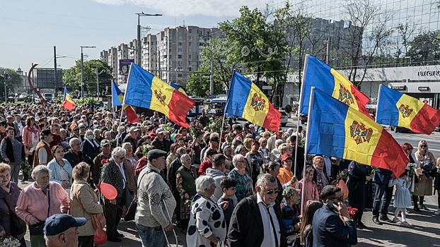 Оппозиция Молдавии назвала «надувательством» проевропейские поправки к Конституции