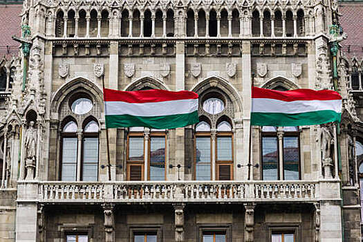 Парламент Венгрии одобрил приостановку участия страны в ДОВСЕ