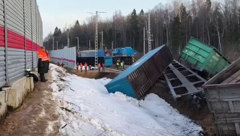 Пока вы не уснули: Кремль об атаке БПЛА на Татарстан и сюрприз в российской экономике4