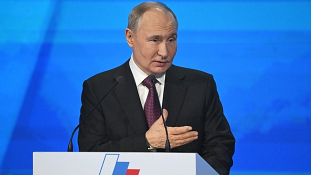 Путин пообещал пообедать с «Женщинами бизнеса»