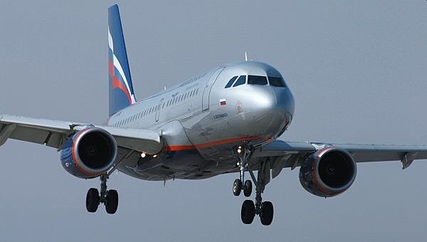 Рейс Москва - Орск развернули в небе в сторону Тольятти
