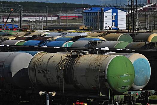 Российский НПЗ предупредил о переносе сроков поставок топлива