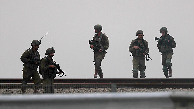 Бойцы палестинского сопротивления вступили в бой с армией Израиля в Тулькарме
