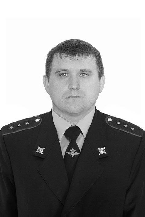 Стало известно имя погибшего полицейского после нападения в Подмосковье1