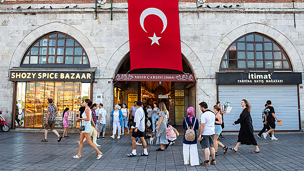 Стало известно об отказах в открытии счетов гражданам РФ в Турции