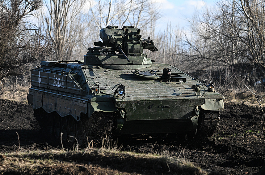 Теперь служит России: опубликованы фотографии трофейной БМП Marder10